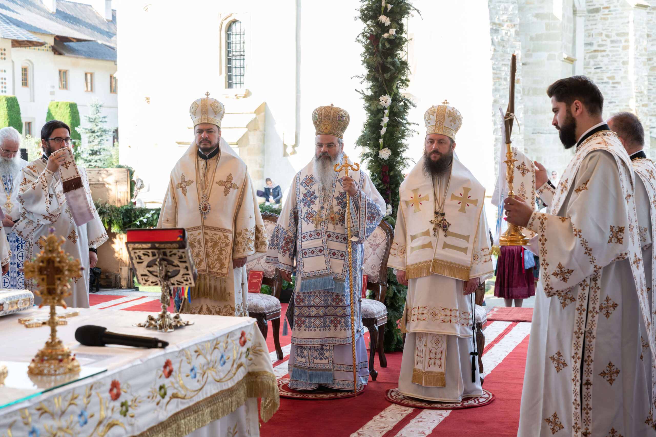 Liturghie Arhierească la „Serbarea de la Putna 2021” de ziua Sfinților Martiri Brâncoveni
