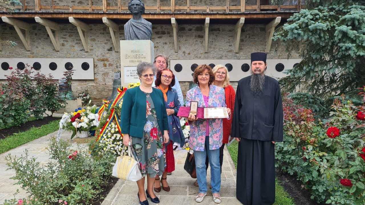 Arhiepiscopia Sucevei a acordat distincții Anei Blandiana și altor oameni de cultură